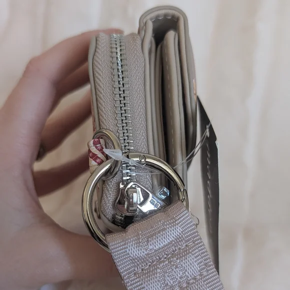 NWT Madden Girl Khaki Teddy Bear Wristlet Wallet - Picture 5 of 7